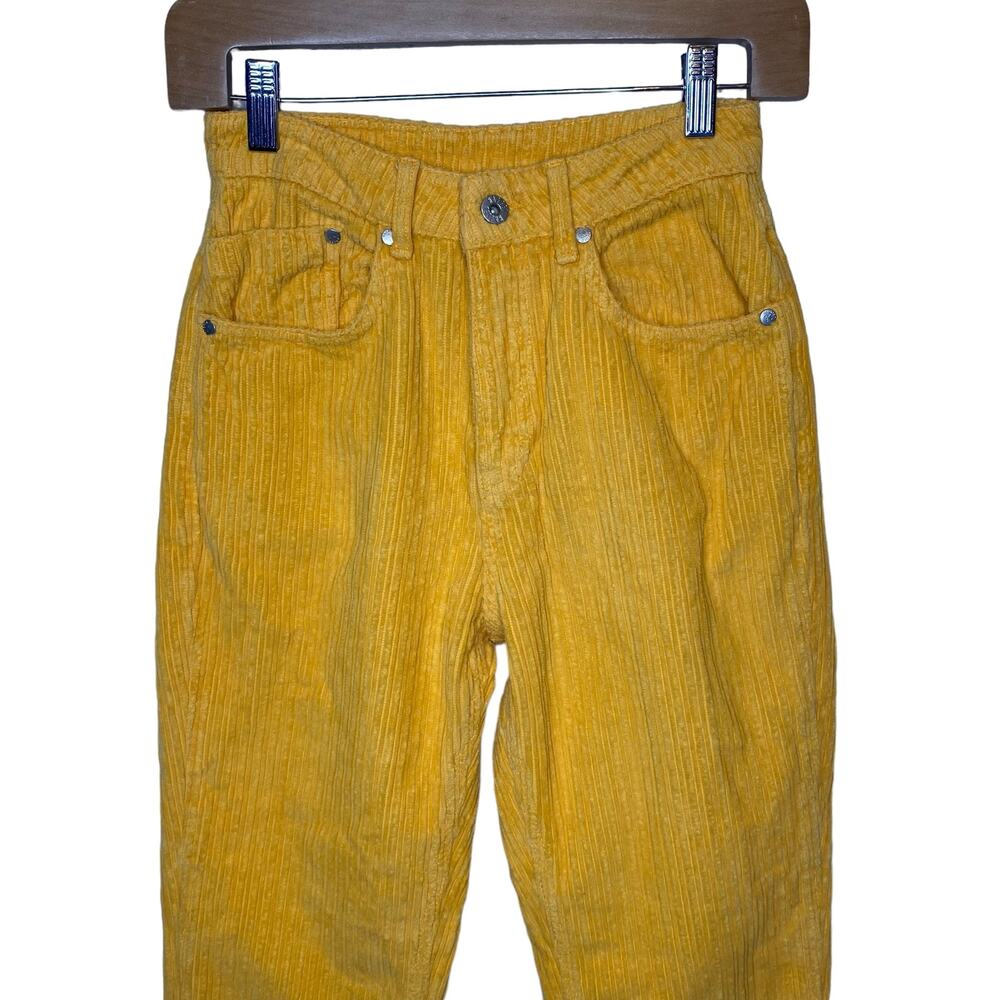 The Ragged Priest Jumbo Cord Mom Jeans High Rise Corduroy Pants Yellow, size 26 - Picture 2 of 4